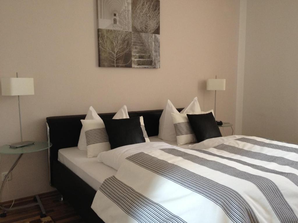 Hotel Schlee Hohenschäftlarn Δωμάτιο φωτογραφία