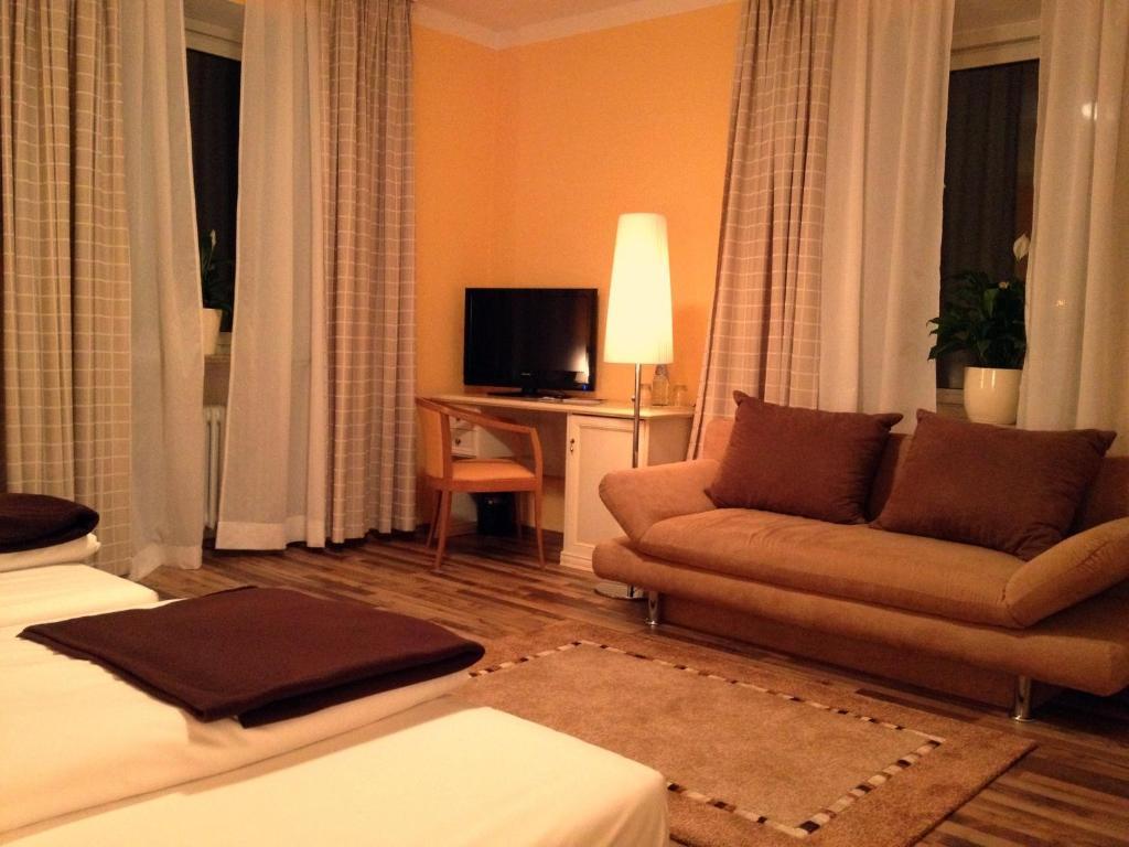 Hotel Schlee Hohenschäftlarn Δωμάτιο φωτογραφία