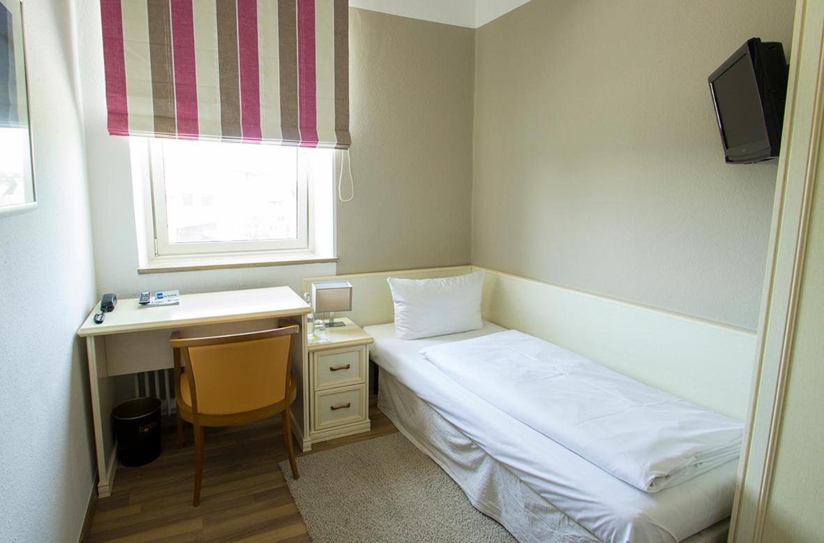 Hotel Schlee Hohenschäftlarn Δωμάτιο φωτογραφία
