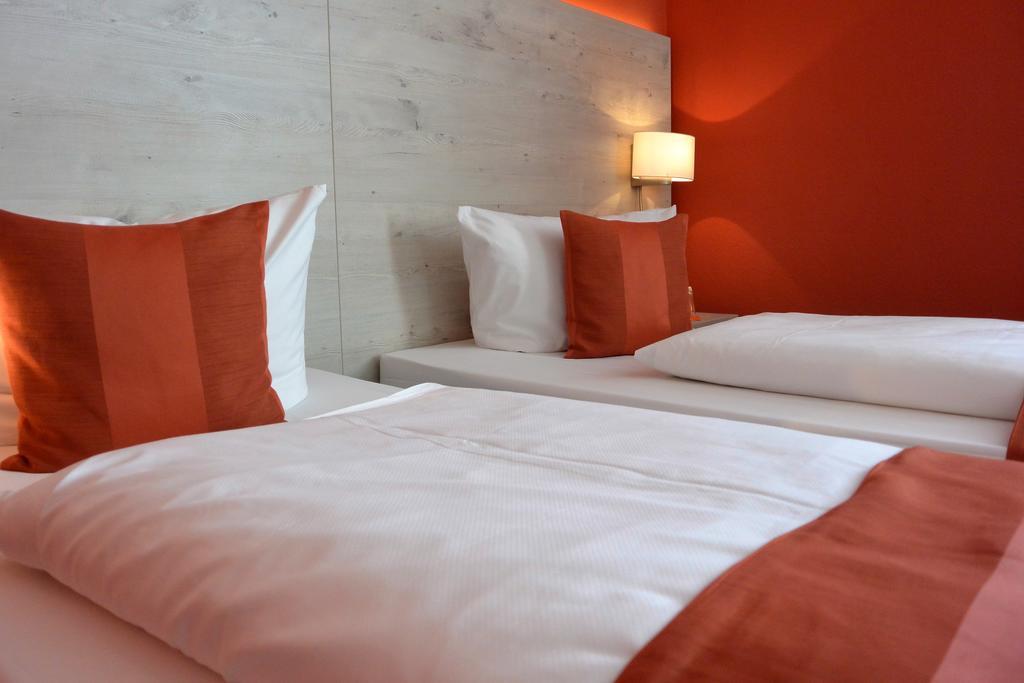 Hotel Schlee Hohenschäftlarn Εξωτερικό φωτογραφία