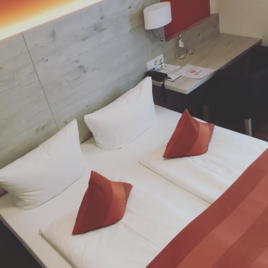 Hotel Schlee Hohenschäftlarn Εξωτερικό φωτογραφία